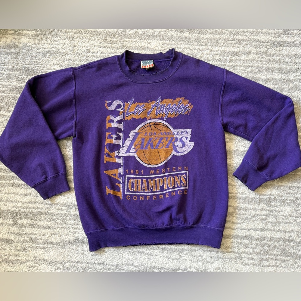 Junk Food Los Angeles Lakers 1991 WC Champions Sweatshirt - Picture 1 of 9